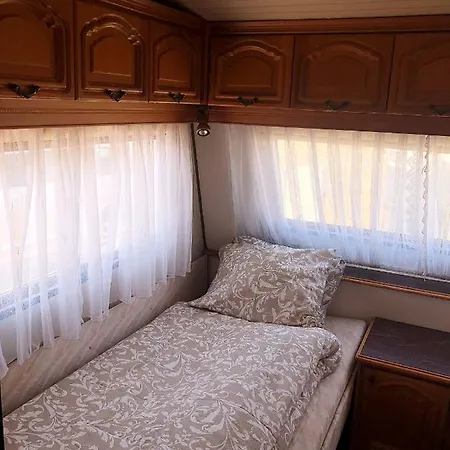Przyczepa Molo Surf Camping Jastarnia